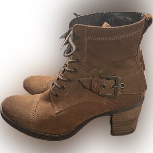TAOS Brown Suede Lace-up Boot with Buckle Size 39 Good Condition